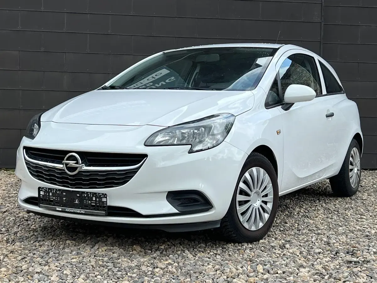 Używany Opel Corsa Selection 69 KM (50 kW) 2016 Biały Hatchback