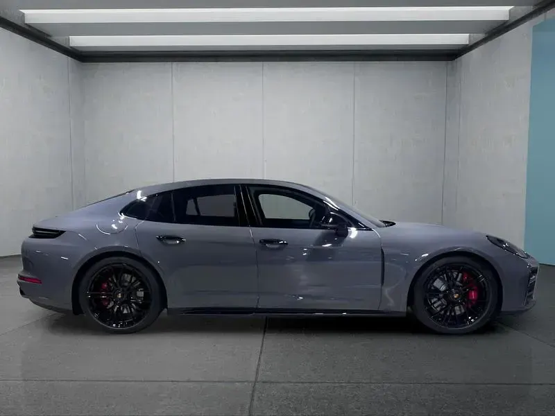 Usata Porsche Panamera GTS 500 CV (367 kW) 2025 Grigio Berlina