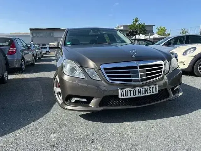 Gebraucht Mercedes E350 292 PS (214 kW) 2008 Indiumgrau  metalliclack Limousine