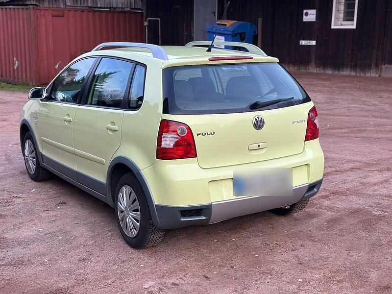 Gebraucht VW Polo Cross 75 PS (55 kW) 2004 Gelb Kleinwagen