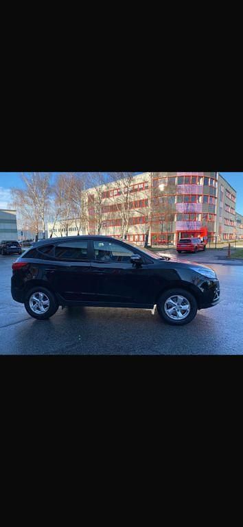 Gebraucht Hyundai ix35 162 PS (119 kW) 2012 Schwarz SUV