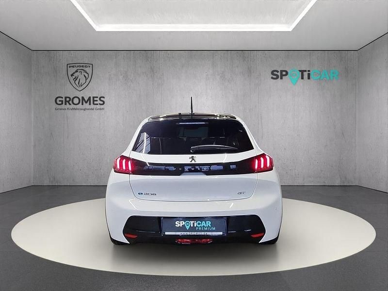 Gebraucht Peugeot e-208 GTi 100 kW (136 PS) 2023 Weiß Kleinwagen