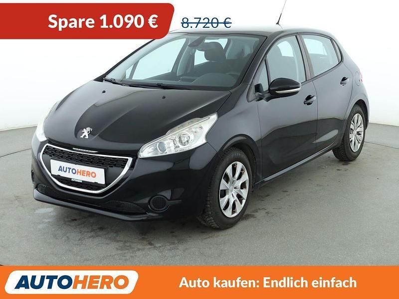 Gebraucht Peugeot 208 Active 99 PS (72 kW) 2015 Schwarz Kleinwagen