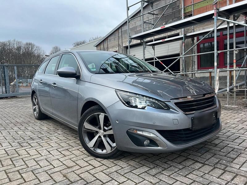 Gebraucht Peugeot 308 116 PS (85 kW) 2017 Grau Kombi