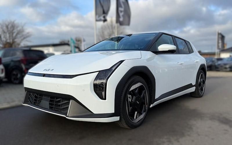 Weiß Neu 2025 Kia EV4 Earth Limousine | 47.588 € (Fairer Preis) - Bild 1/1