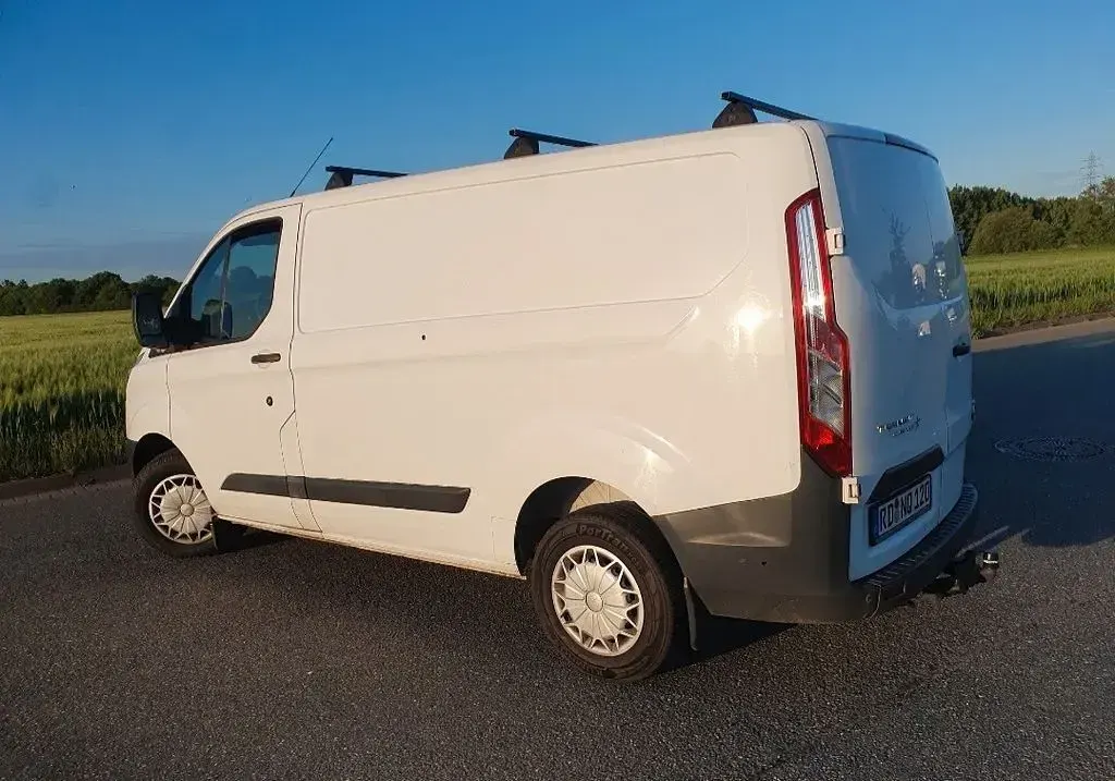 Gebraucht Ford Transit Custom 101 PS (74 kW) 2014 Weiß Van / Kleinbus