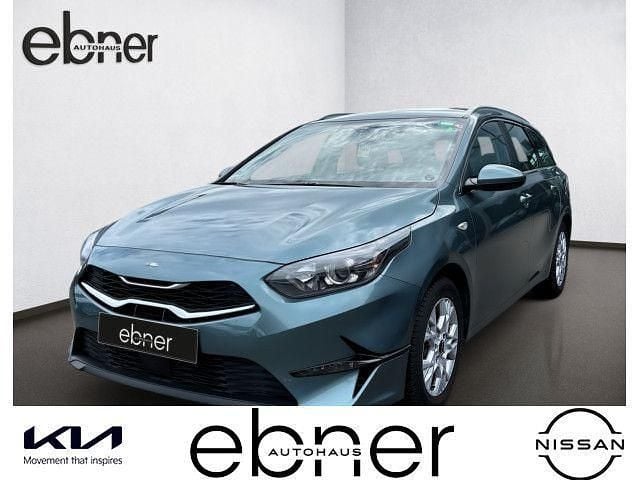 Grau Gebraucht 2024 Kia Ceed Sportswagon Vision Kombi | 23.490 € (Guter Preis) - Bild 1/4