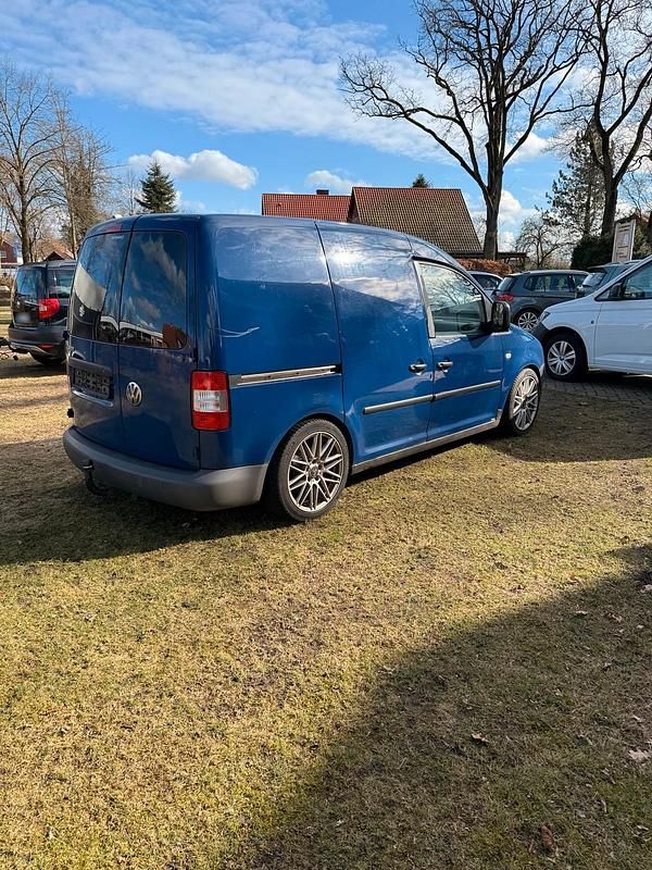 Second-hand VW Caddy 68 CP (50 kW) 2004 Albastru Monovolum
