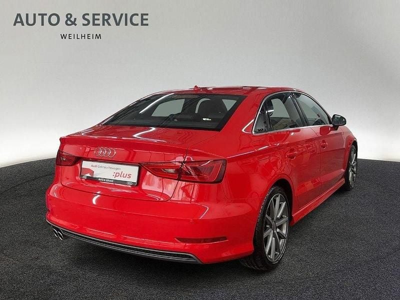 Gebraucht Audi A3 S-Line 179 PS (131 kW) 2015 Misanorot perleffekt Limousine