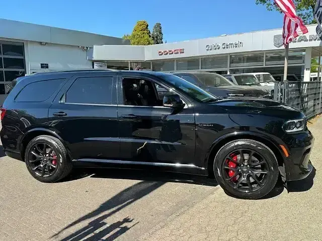 Używany Dodge Durango 364 KM (267 kW) 2025 Czarny SUV