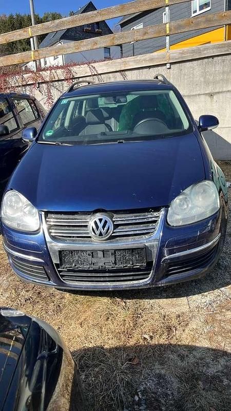 Gebraucht VW Golf V 105 PS (77 kW) 2008 Shadow blue metallic Kombi