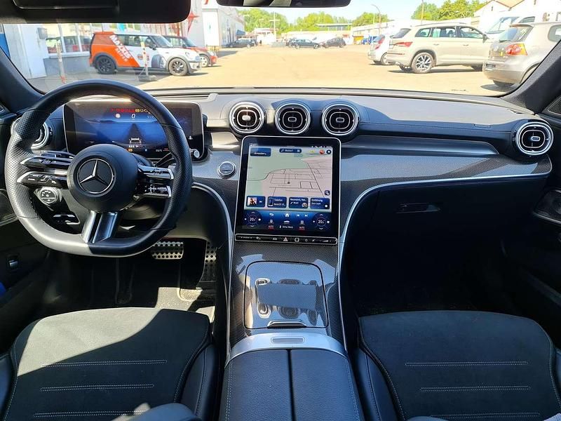 Gebraucht Mercedes C220 AMG line 200 PS (147 kW) 2022 Obsidianschwarz  metalliclack Kombi