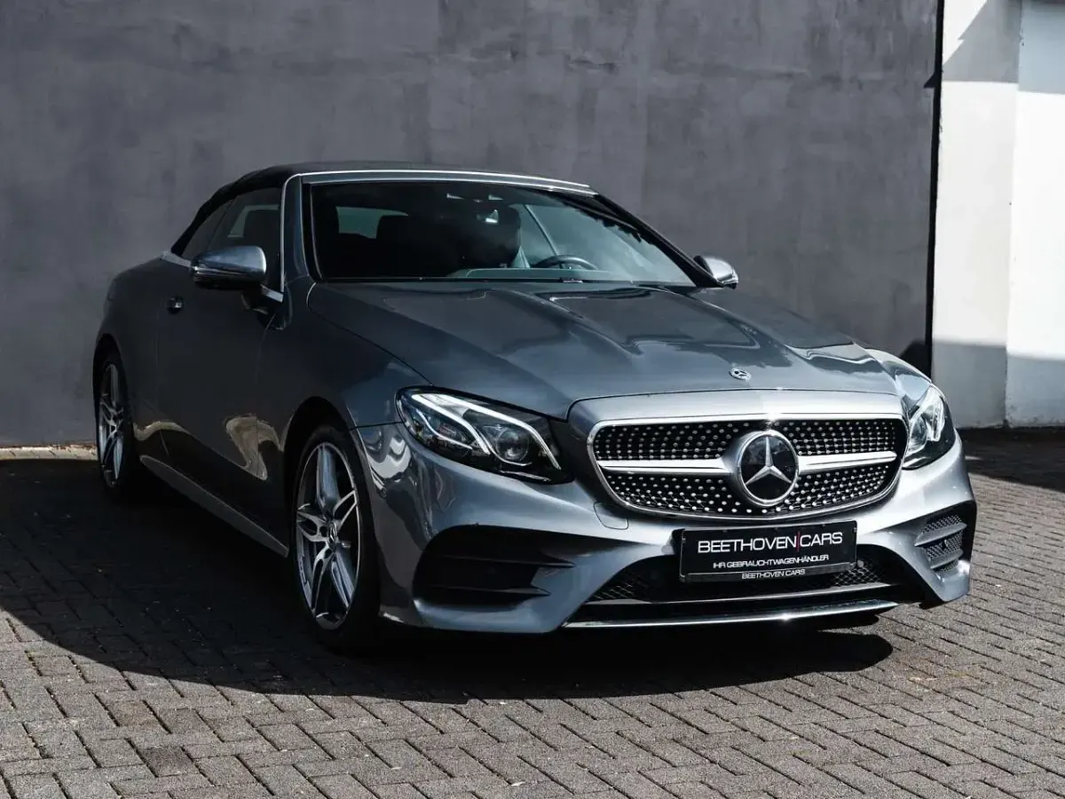 Gebraucht Mercedes E450 AMG line 367 PS (269 kW) 2019 Grau Cabrio