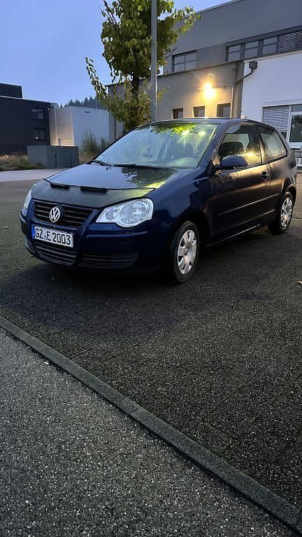 Grau Gebraucht 2009 VW Polo Trendline Kleinwagen | 1.390 € (Superpreis) - Bild 1/4