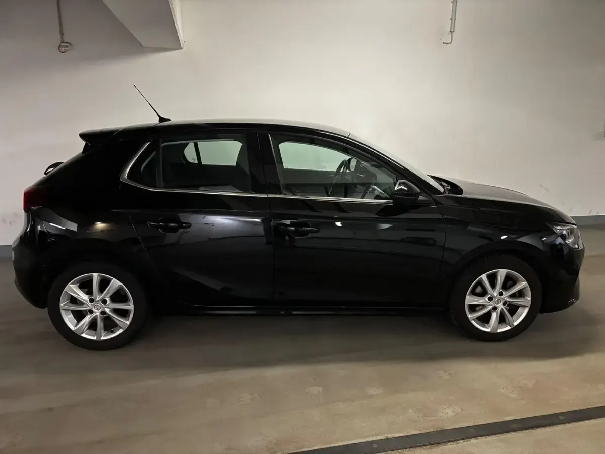 Gebraucht Opel Corsa 101 PS (74 kW) 2022 Schwarz Kleinwagen