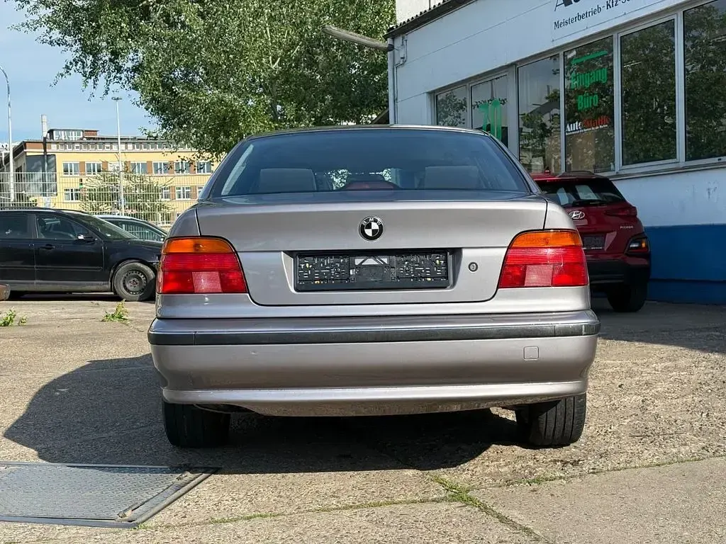 Używany BMW 520 150 KM (110 kW) 1998 Sedan/Limuzyna