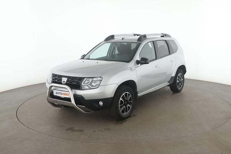 Silber Gebraucht 2017 Dacia Duster Black Shadow SUV | 12.640 € - Bild 1/3
