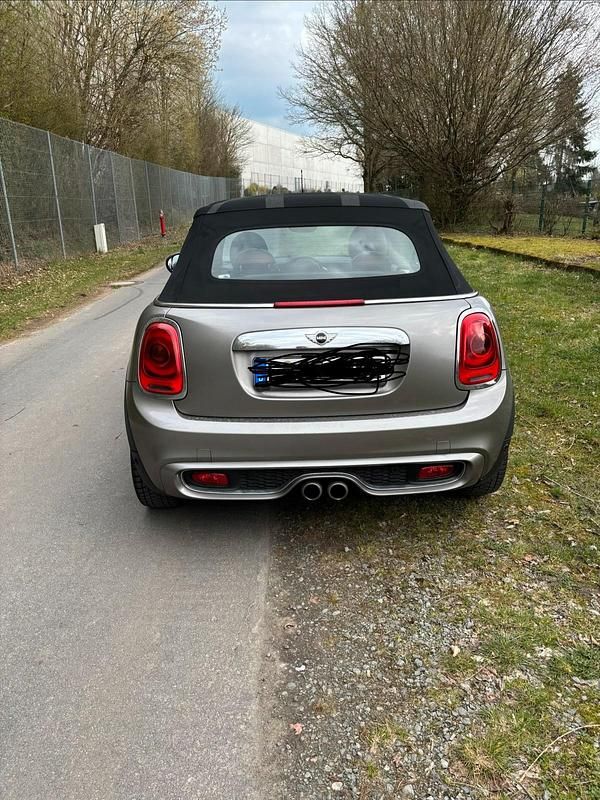 Gebraucht Mini Cooper Cabriolet 125 PS (91 kW) 2016 Grau Cabrio