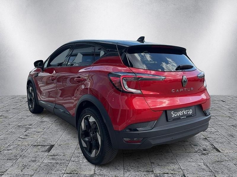 Neu Renault Captur Techno 91 PS (66 kW) 2025 Rot SUV