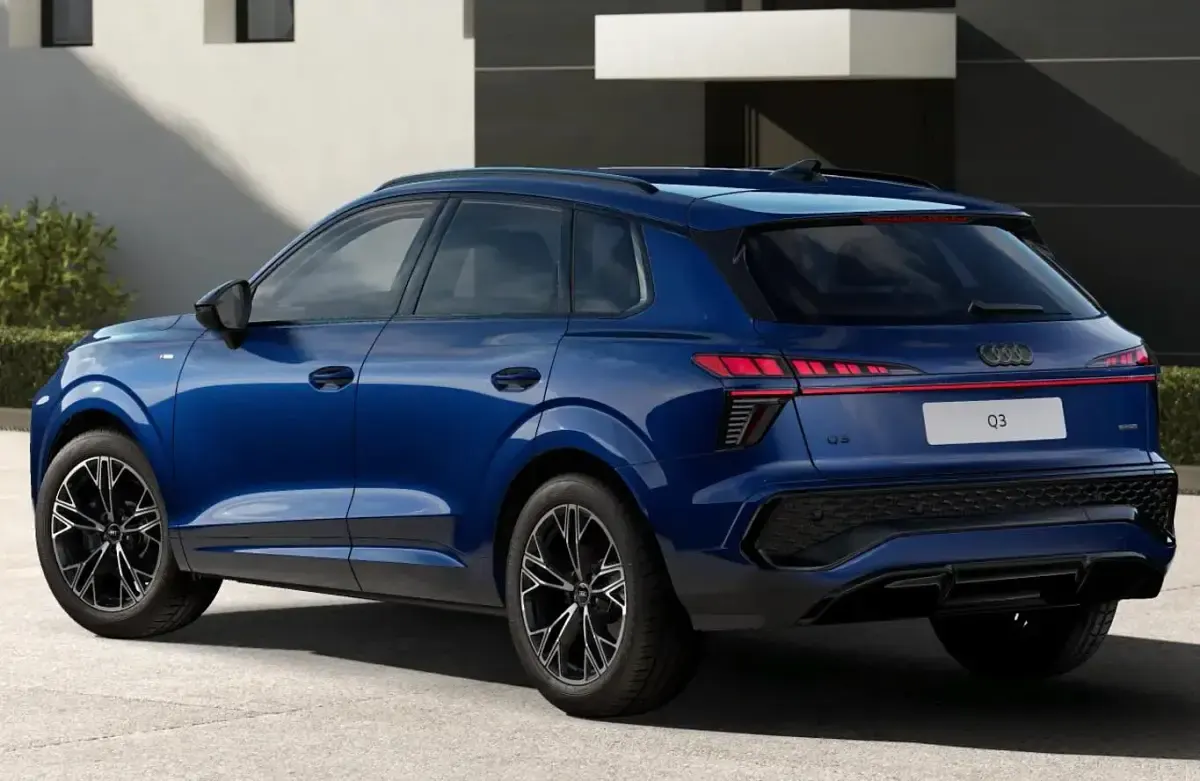 Neu Audi Q3 Advanced 204 PS (150 kW) 2026 Malpeloblau metallic SUV