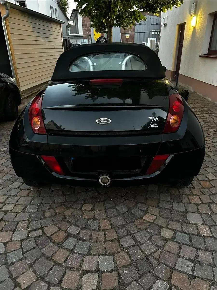 Gebraucht Ford StreetKa 95 PS (69 kW) 2004 Schwarz Cabrio