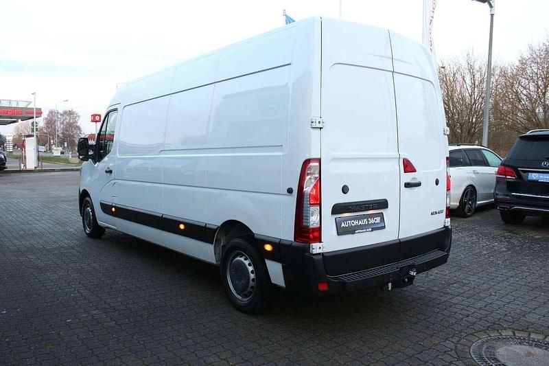 Gebraucht Renault Master 135 PS (99 kW) 2021 Weiß Van / Kleinbus