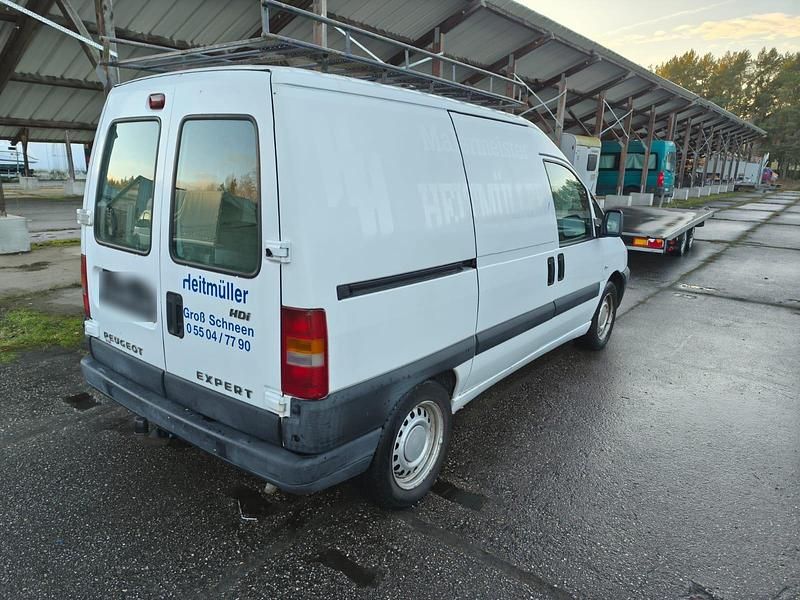 Gebraucht Peugeot Expert 120 PS (88 kW) 2005 Weiß Van