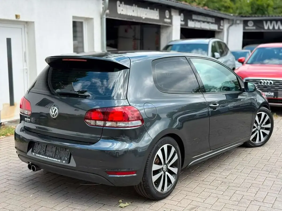Gebraucht VW Golf VI GTD 170 PS (125 kW) 2009 Grau Kleinwagen