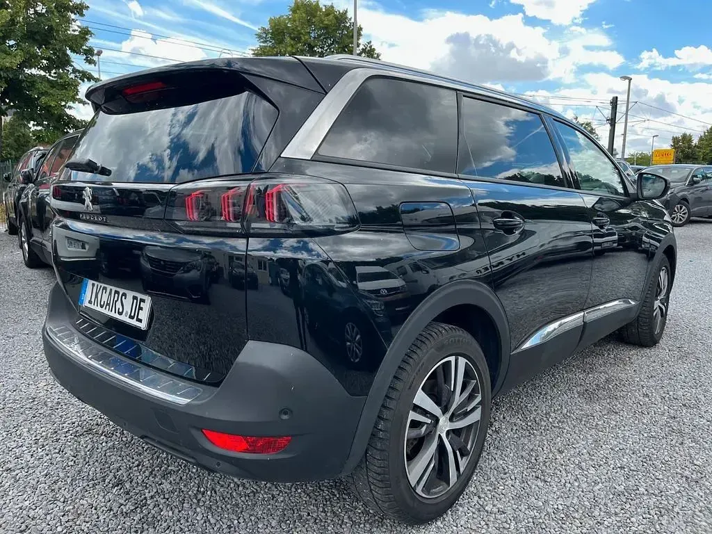Gebraucht Peugeot 5008 Allure 131 PS (96 kW) 2022 Schwarz SUV