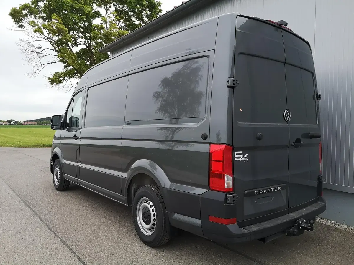 Neu VW Crafter 140 PS (102 kW) 2026 Indiumgrau metallic Van