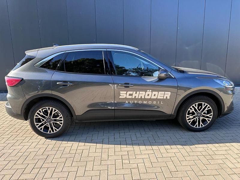 Gebraucht Ford Kuga Titanium X 152 PS (111 kW) 2024 Grau SUV