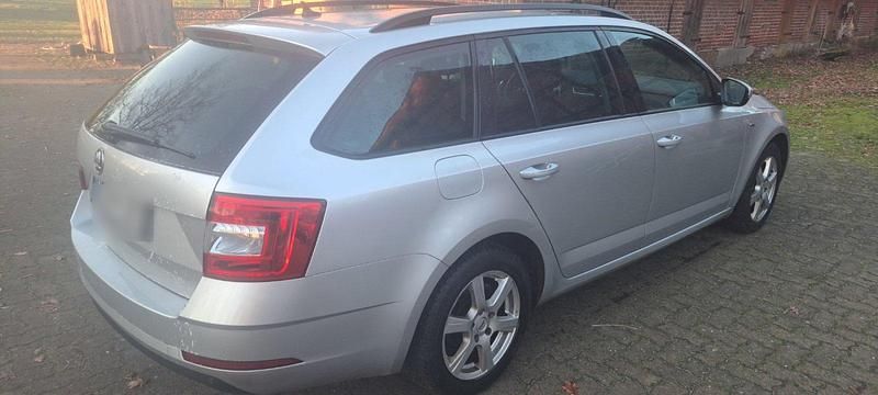 Gebraucht Skoda Octavia 150 PS (110 kW) 2017 Silber Kombi