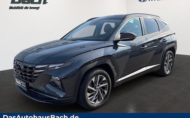 Grau Gebraucht 2022 Hyundai Tucson Trend SUV | 21.990 € (Guter Preis) - Bild 1/4