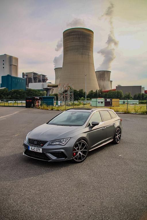 Gebraucht Seat Leon ST CUPRA 300 PS (220 kW) 2018 Grau Kombi