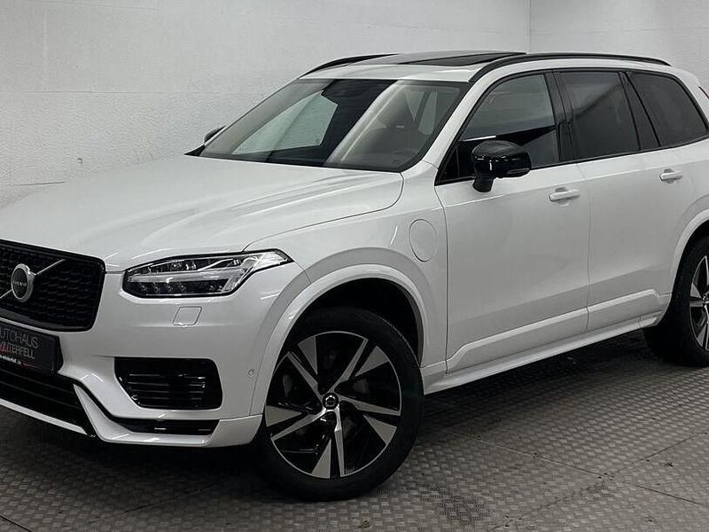 Onyx black (metallic) Gebraucht 2020 Volvo XC90 Ultimate SUV | 42.800 € (Fairer Preis) - Bild 1/4