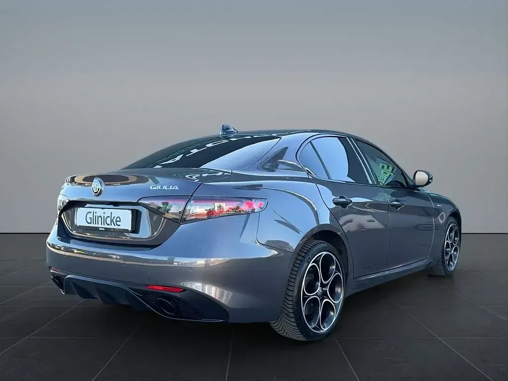 Gebraucht Alfa Romeo Giulia Veloce 280 PS (205 kW) 2024 Colore esterno (grigio vesuvio Limousine