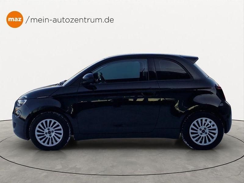 Gebraucht Fiat 500e Action 69 kW (95 PS) 2023 Schwarz Limousine