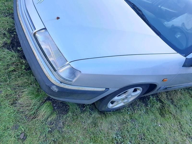 Gebraucht Citroën Xantia 121 PS (88 kW) 1994 Silber Kleinwagen