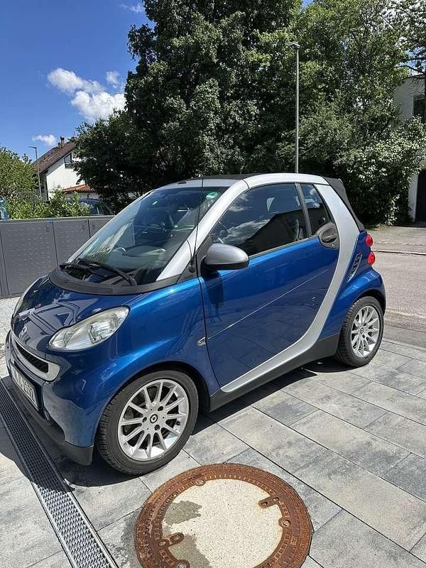 Blau Gebraucht 2007 Smart ForTwo Cabrio Passion Cabrio | 3.750 € (Fairer Preis) - Bild 1/4