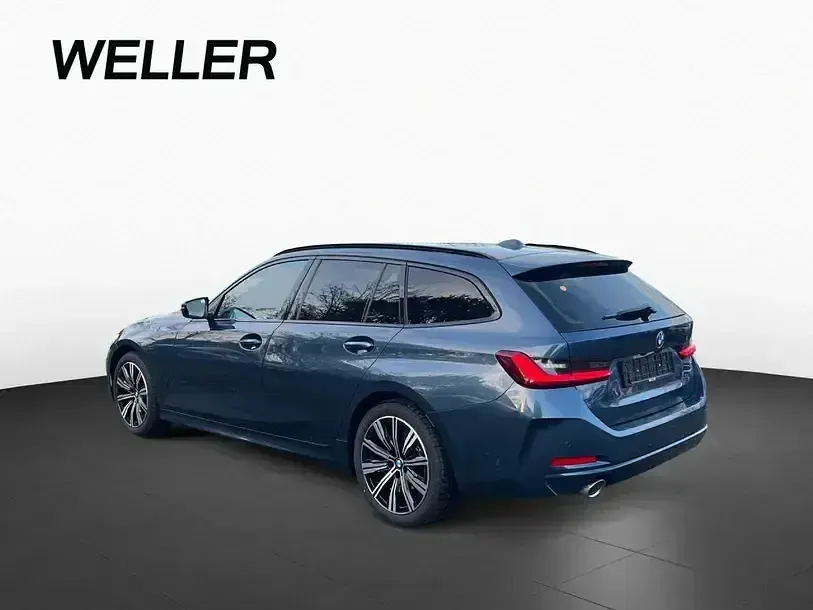 Gebraucht BMW 318 Shadowline 150 PS (110 kW) 2025 Arctic race blue (blau) Kombi