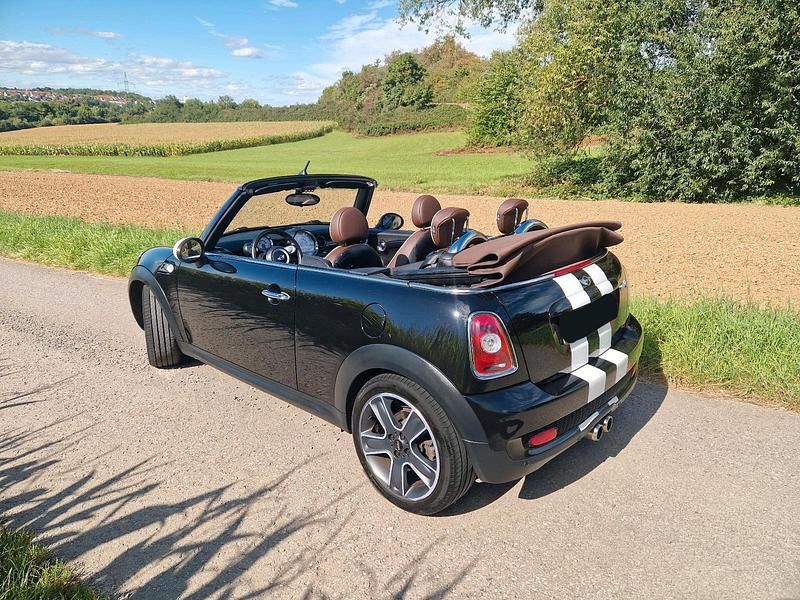 Schwarz Gebraucht 2010 Mini Cooper S Cabriolet Cabrio | 8.998 € (Fairer Preis) - Bild 1/4