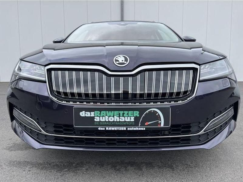 Gebraucht Skoda Superb Style 218 PS (160 kW) 2022 Space violett Kombi