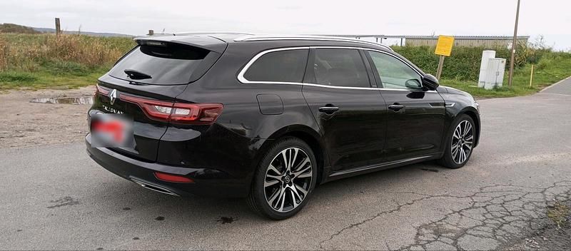 Gebraucht Renault Talisman Initiale Paris 160 PS (117 kW) 2017 Schwarz Kombi