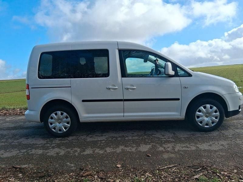 Gebraucht VW Caddy Life 102 PS (75 kW) 2010 Weiß Van / Kleinbus