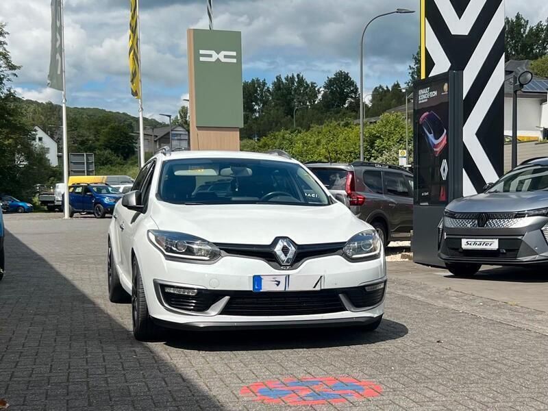 Weiß Gebraucht 2015 Renault Mégane GrandTour GT Kombi | 12.000 € - Bild 1/4