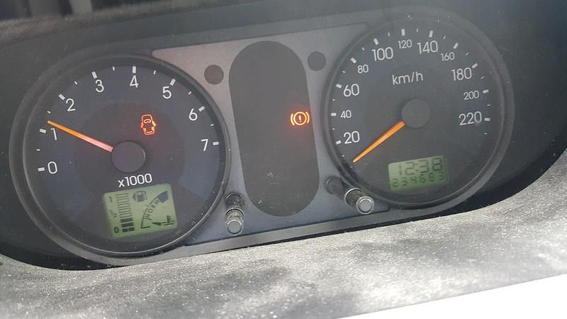 Gebraucht Ford Fiesta 75 PS (55 kW) 2002 Blau Kleinwagen