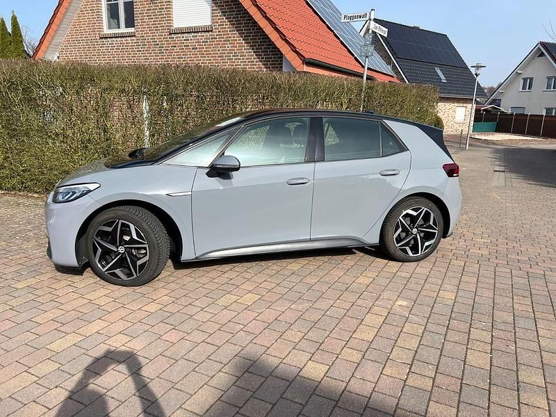 Gebraucht VW ID.3 Pro Performance 106 kW (145 PS) 2022 Grau Kleinwagen