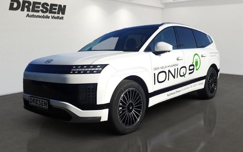 Gebraucht Hyundai Ioniq 9 225 kW (307 PS) 2025 Serenity white SUV
