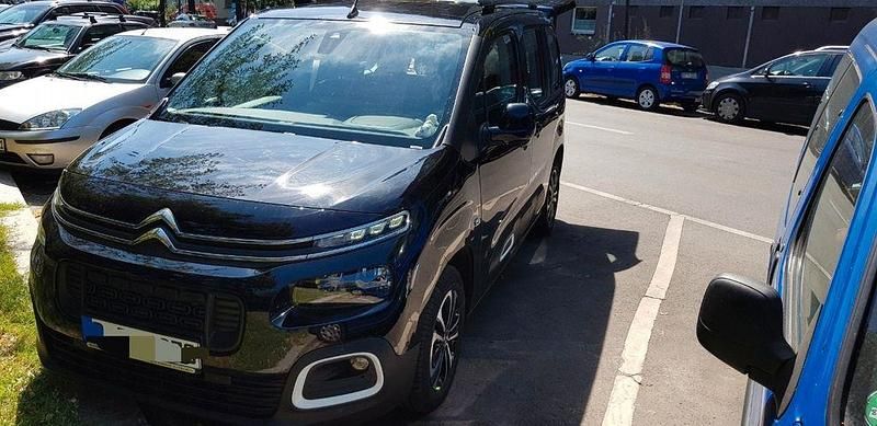 Gebraucht Citroën Berlingo Feel 131 PS (96 kW) 2018 Schwarz Van / Kleinbus