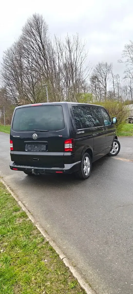 Usata VW Multivan 129 CV (94 kW) 2009 Nero Monovolume
